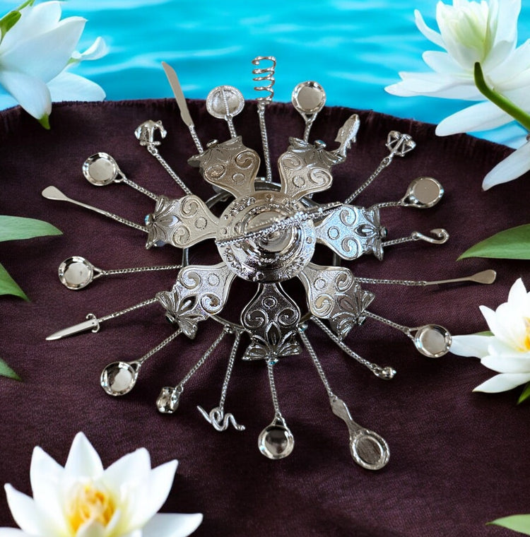 Corona para Yemayá (Mayelewo) / Crown for Yemayá (Mayelewo)