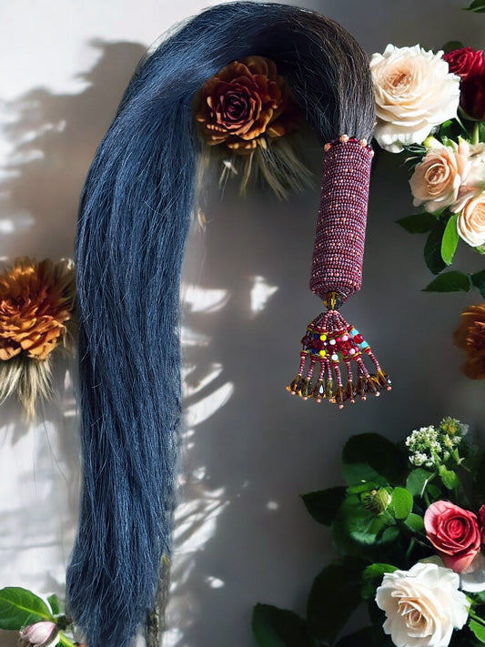 Irúke para Oyá / Irúke for Oyá